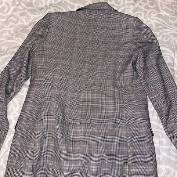 Babaton Blazer - Picture 2 of 2